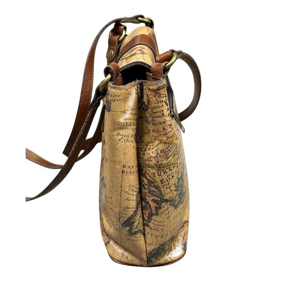Patricia Nash Larone Shoulder Bag Purse European Map Leather Global Print Unique - Picture 3 of 12